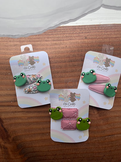 Cute froggie hair clips