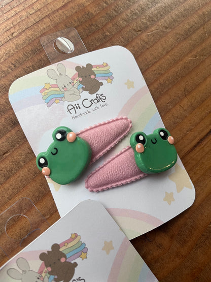 Cute froggie hair clips